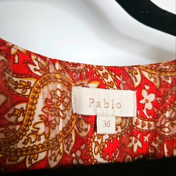 Red Dress - Picture 10 of 10